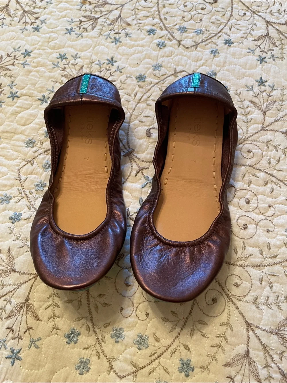 Tieks Limited Edition Raspberry Truffle size 7 - Picture 1 of 5
